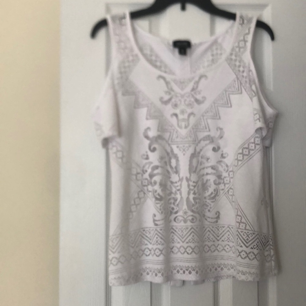 Nicole white to size medium